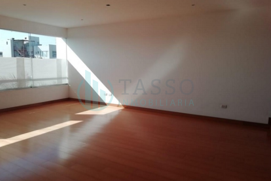 departamento en venta en san isidro, vista a calle, 3 dormitorios, baño incorporado, terraza, ascensor directo, sala de estar, estreno, duplex
