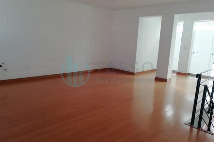 departamento en venta en san isidro, vista a calle, 3 dormitorios, baño incorporado, terraza, ascensor directo, sala de estar, estreno, duplex