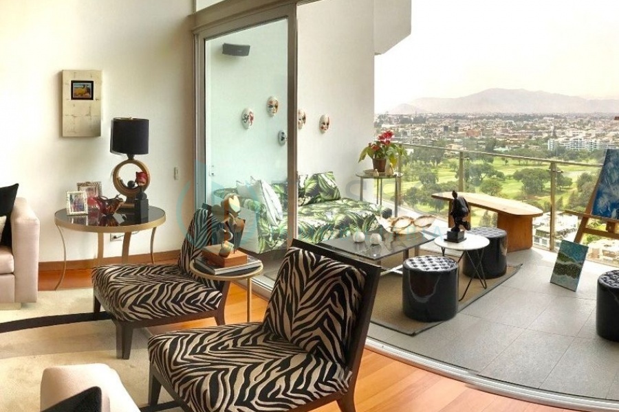 flat, cerros de camacho, piso 11, frente al golf, 4 dormitorios, 4 baños incorporados, ascensor directo, 6 cocheras, 2 depositos, estar, jacuzzi,  tina, estar, escritorio, terraza, balcon, areas comunes